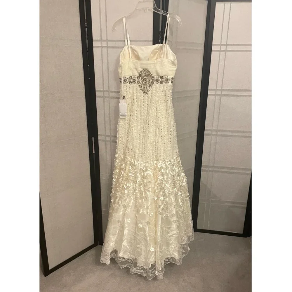Sue Wong Ivory Wedding Formal Dress with Sequins and Flowers - Picture 2 of 6